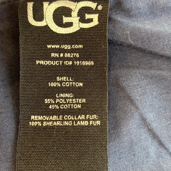 Beautiful UGG Vintage denim jacket with shearling collar. - Picture 7 of 7